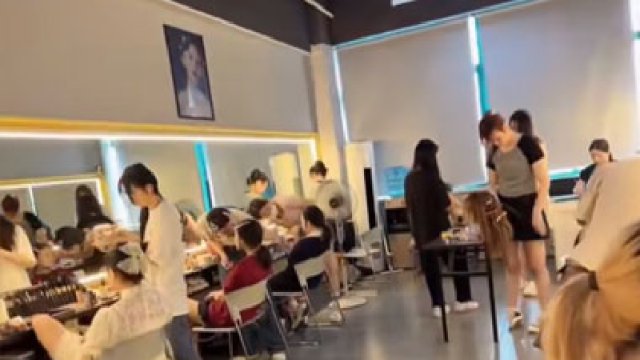 考虑学化妆却各种担心？请一定看完