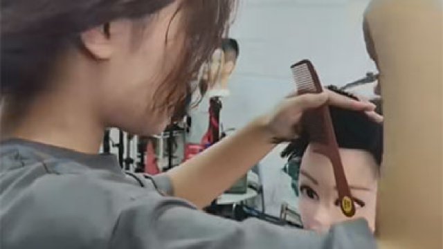 速看！你关心的美发行业薪资调查现状