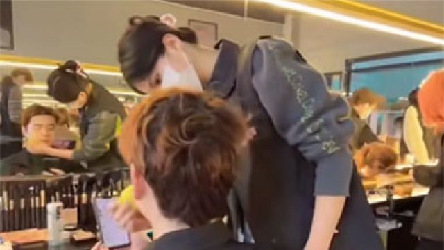 月入过万的化妆师，都具备哪些特点？