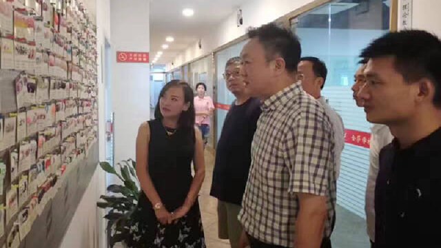 温州市台办主任到我校开展视察考察工作